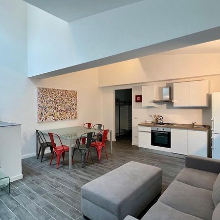 Meschihouse - Liberty 25 Apartment Lecco Bagian luar foto