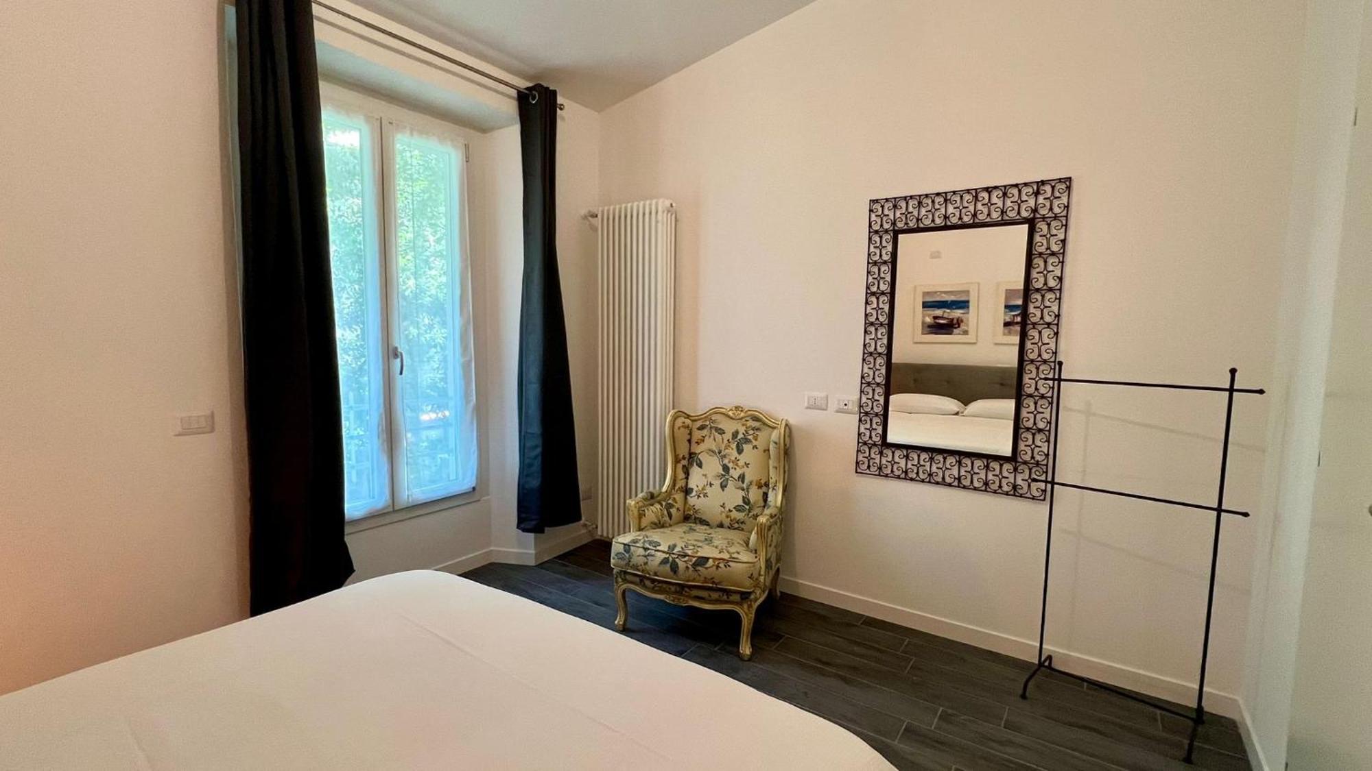 Meschihouse - Liberty 25 Apartment Lecco Bagian luar foto