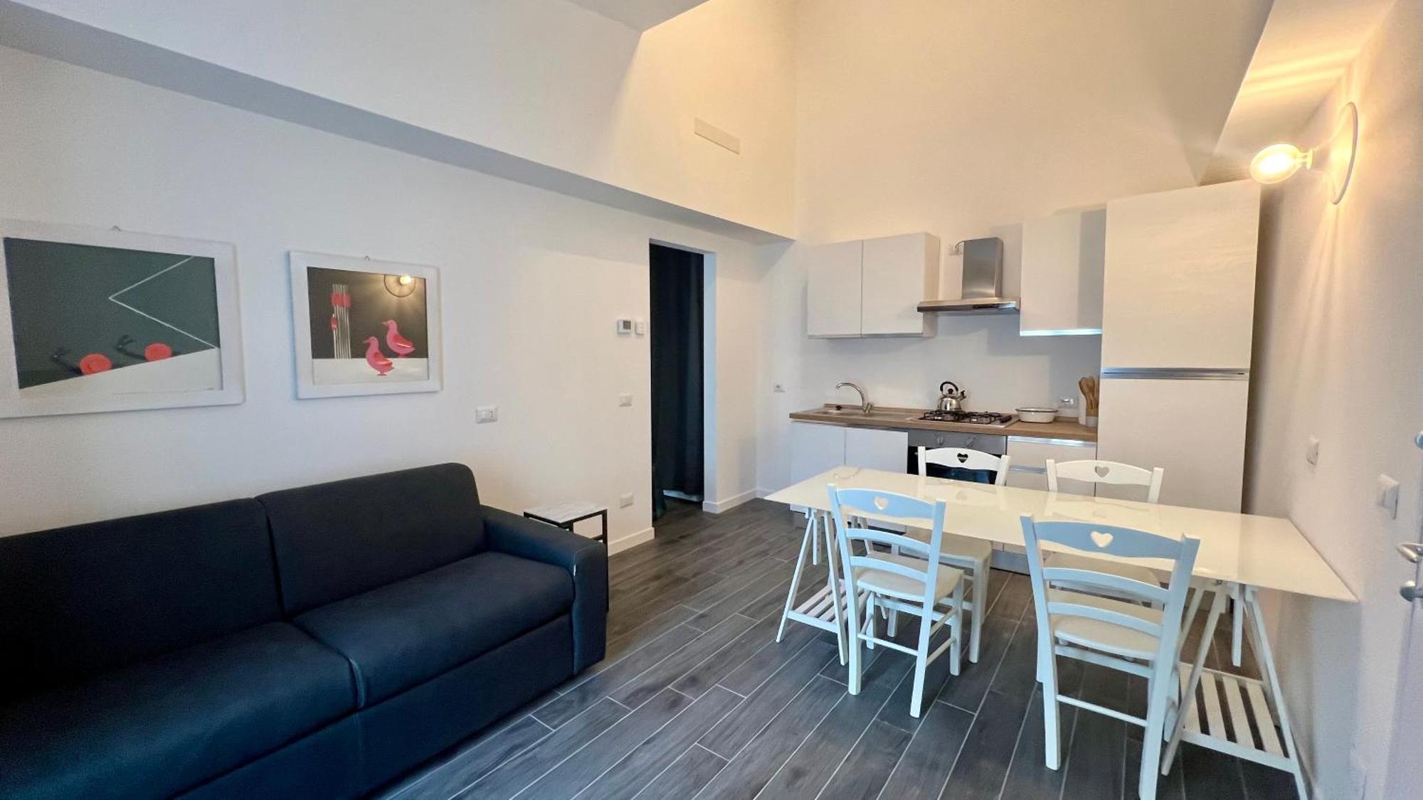 Meschihouse - Liberty 25 Apartment Lecco Bagian luar foto