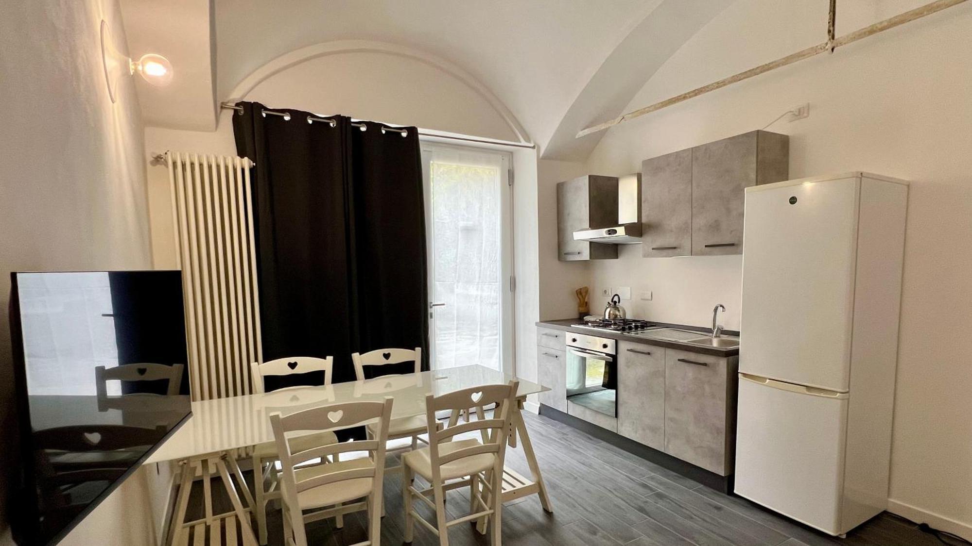 Meschihouse - Liberty 25 Apartment Lecco Bagian luar foto